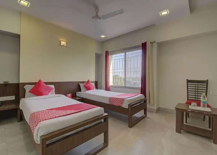 Oyo 24981 Hotel Ashwamedh Residency